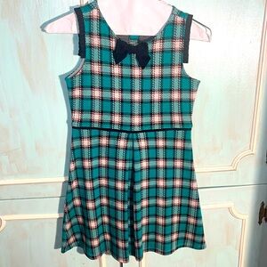 Janie and Jack green 100% cotton dress with blue bow